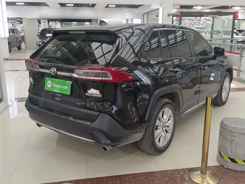 Toyota Wildlander 2023 из CN, фото 9