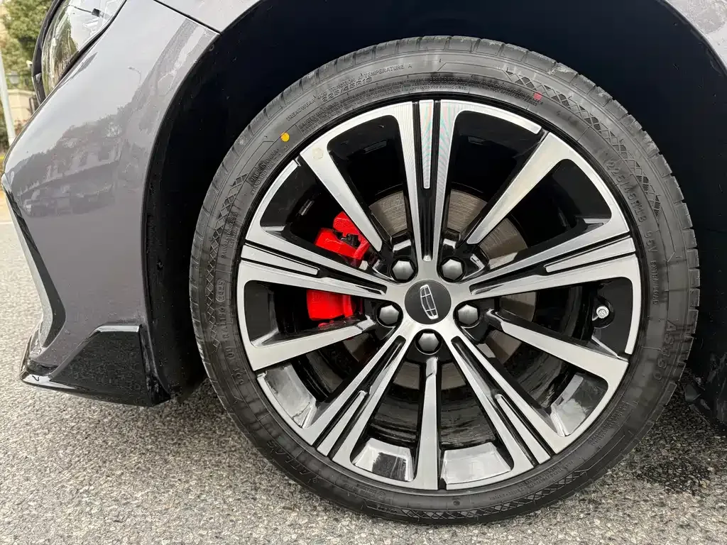 Geely Xingrui 2025 из CN, фото 3