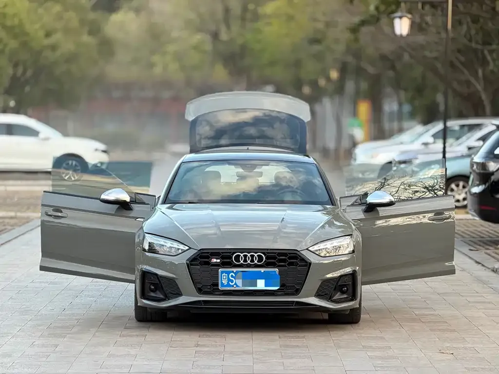 Audi S5 2022 из CN, фото 4