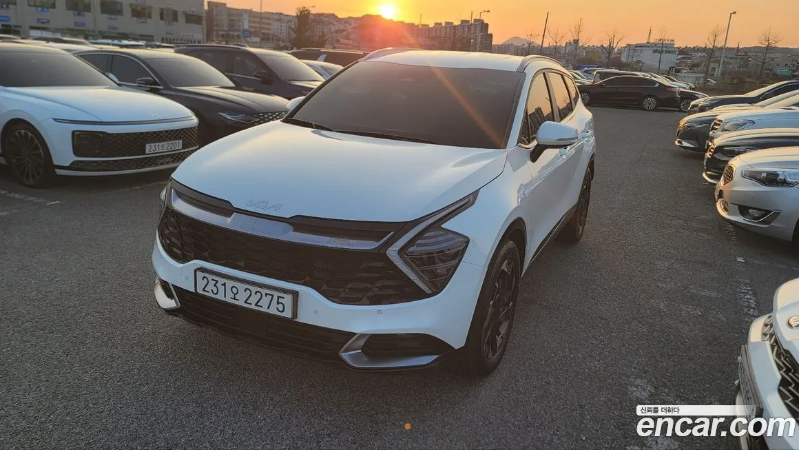 Kia Sportage — фото 1
