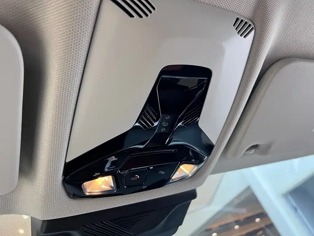 BMW X1 2024 из CN, фото 9
