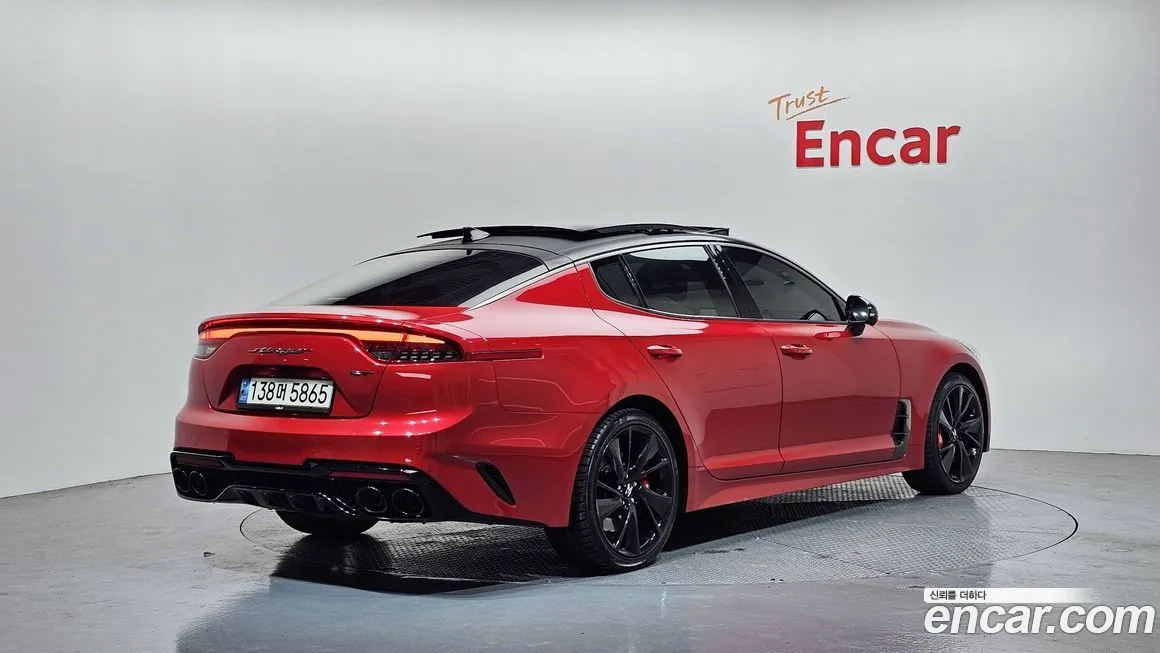 Kia Stinger 2021 из KR, фото 2