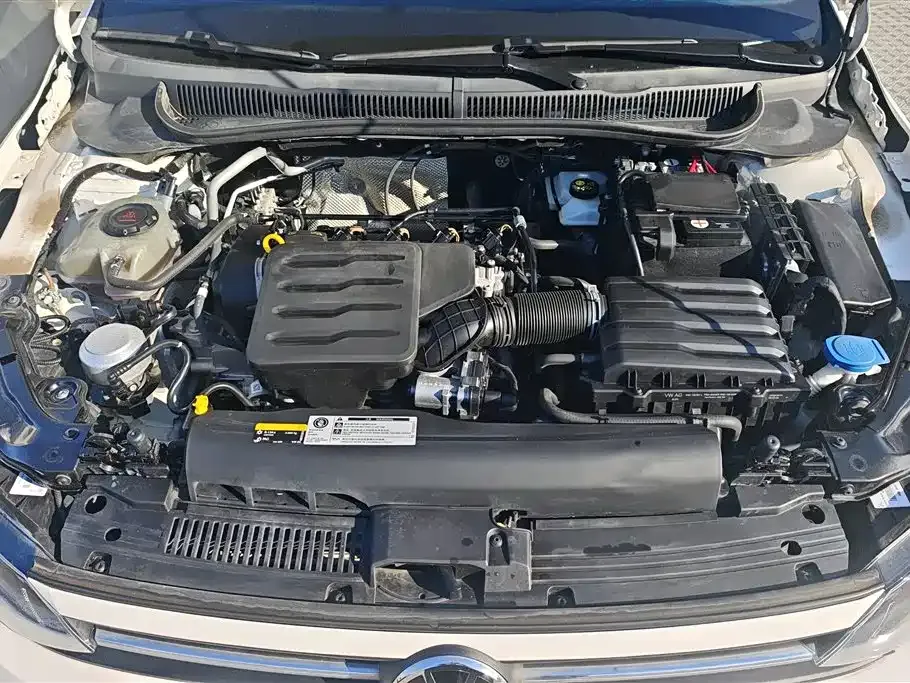 Volkswagen Polo 2023 из CN, фото 8
