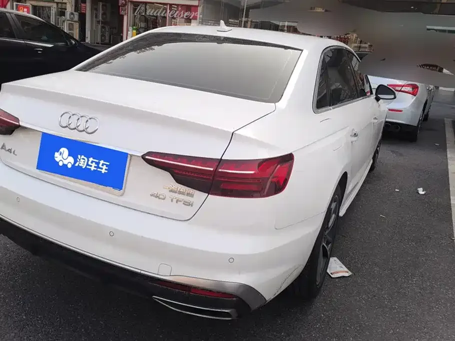 Audi A4L 2023 из CN, фото 10