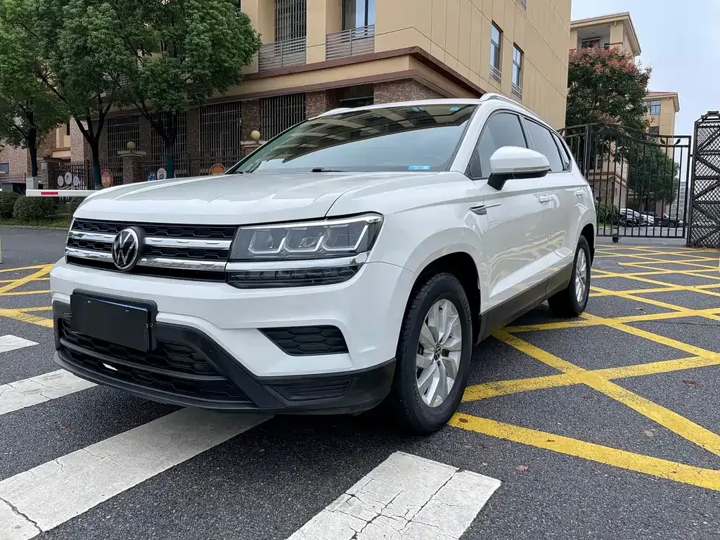 Volkswagen Tharu 2022 из CN, фото 1