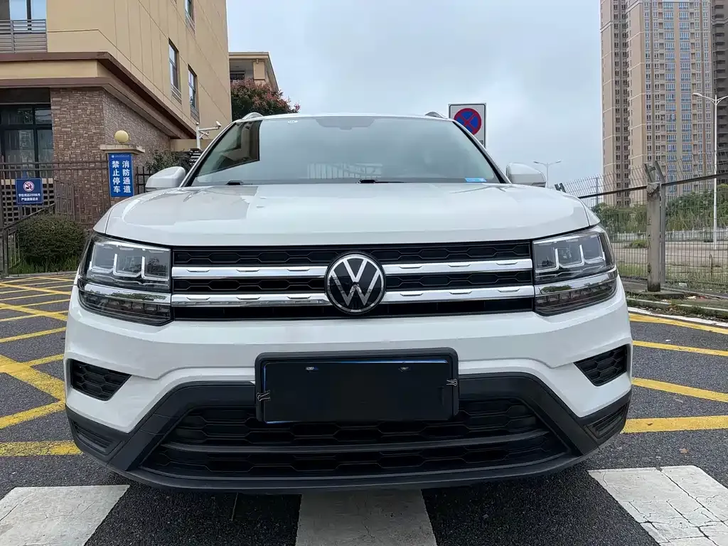 Volkswagen Tharu 2022 из CN, фото 4