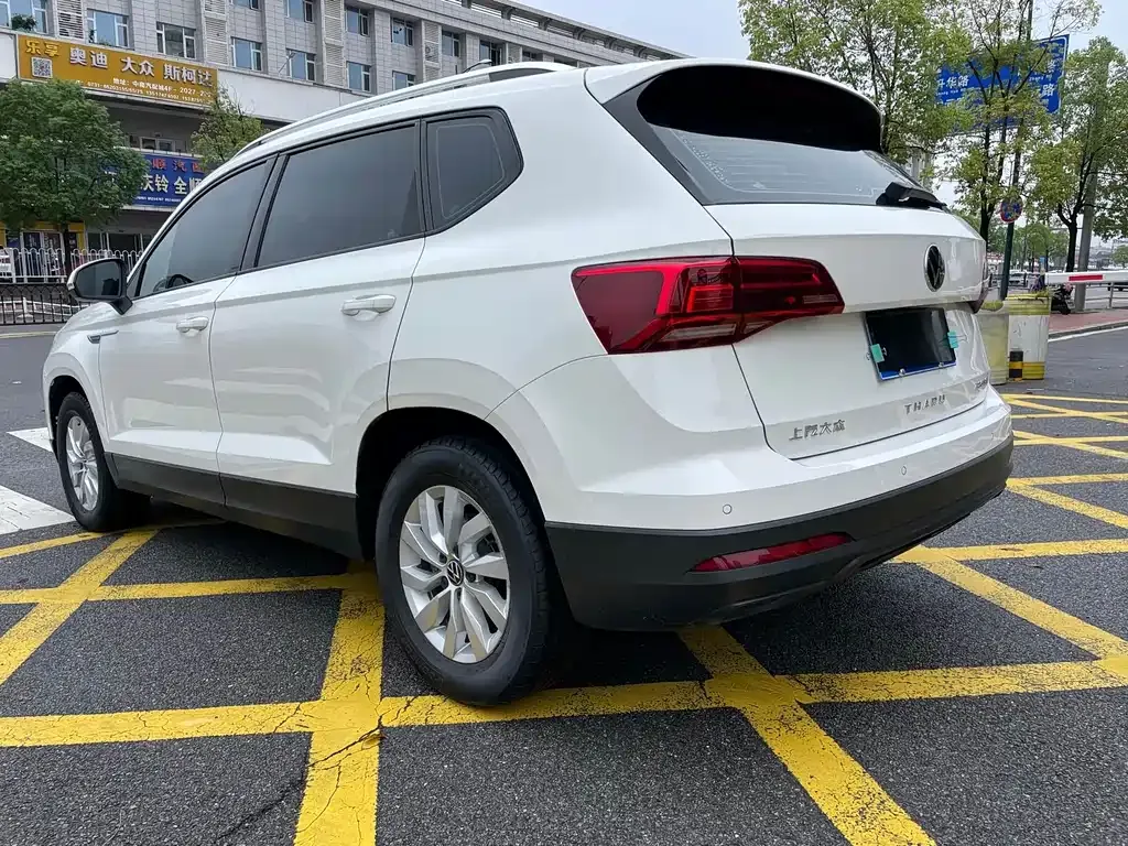 Volkswagen Tharu 2022 из CN, фото 6