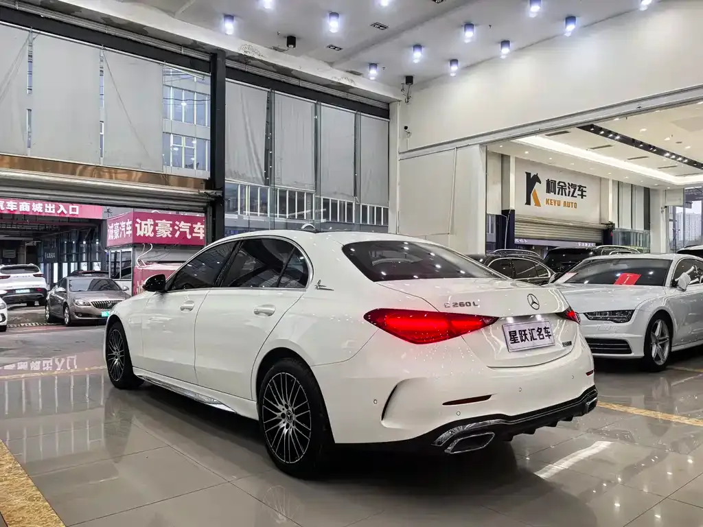 Mercedes-Benz C-Class 2024 из CN, фото 3