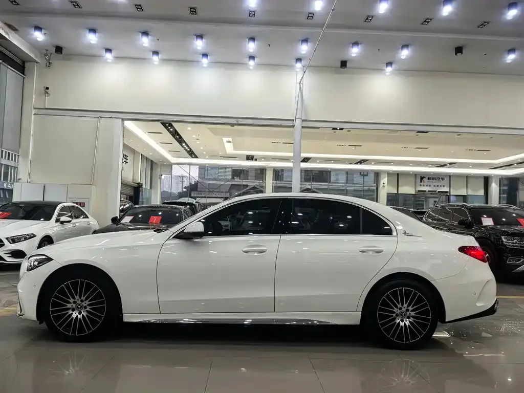 Mercedes-Benz C-Class 2024 из CN, фото 5