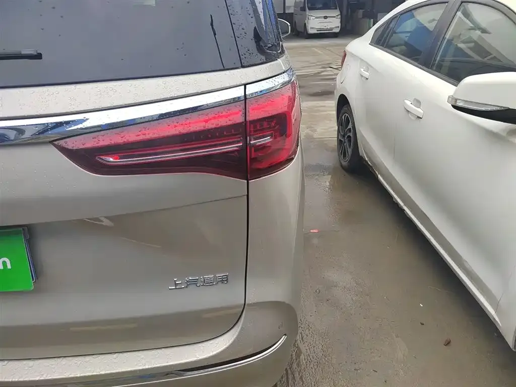 Buick GL8 2022 из CN, фото 7