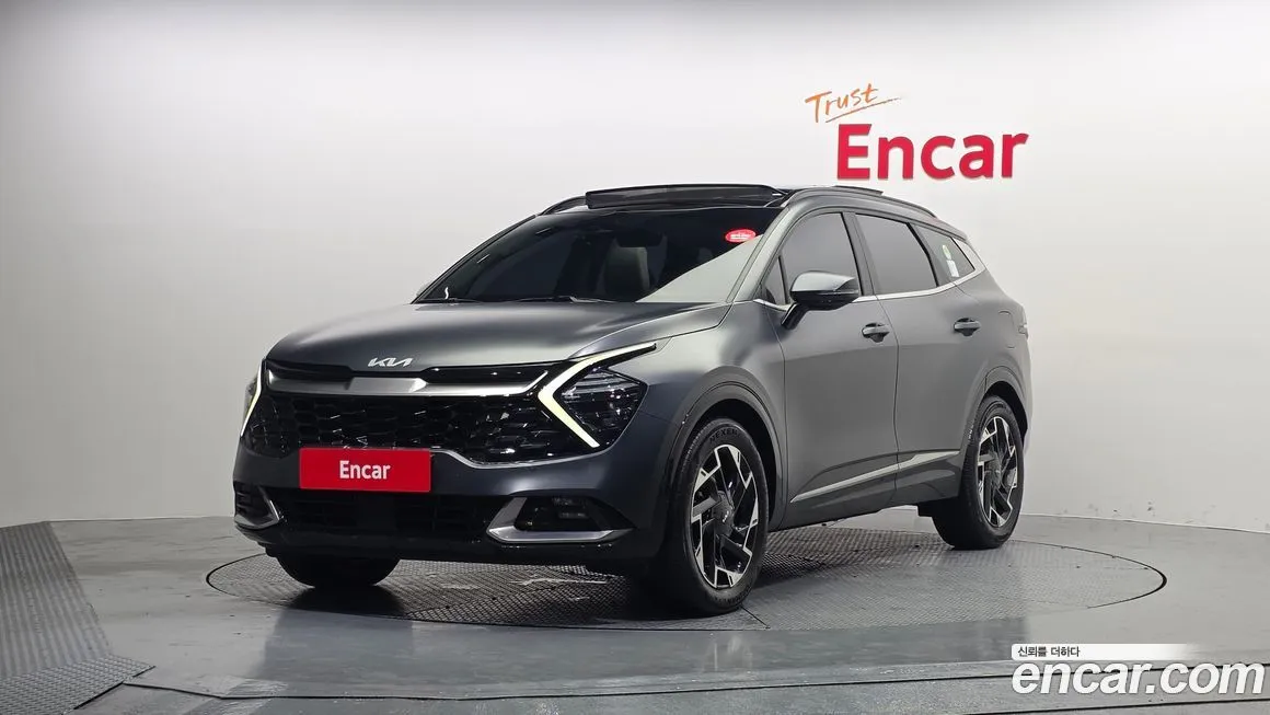Kia Sportage — фото 1