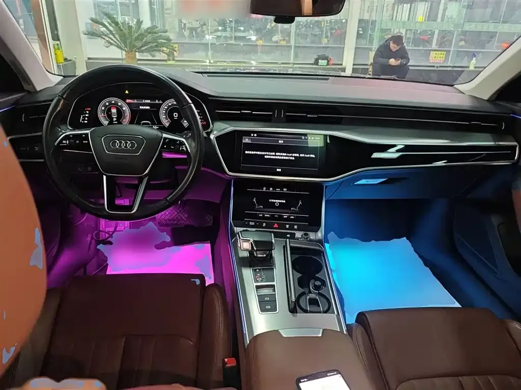 Audi A6L 2022 из CN, фото 2