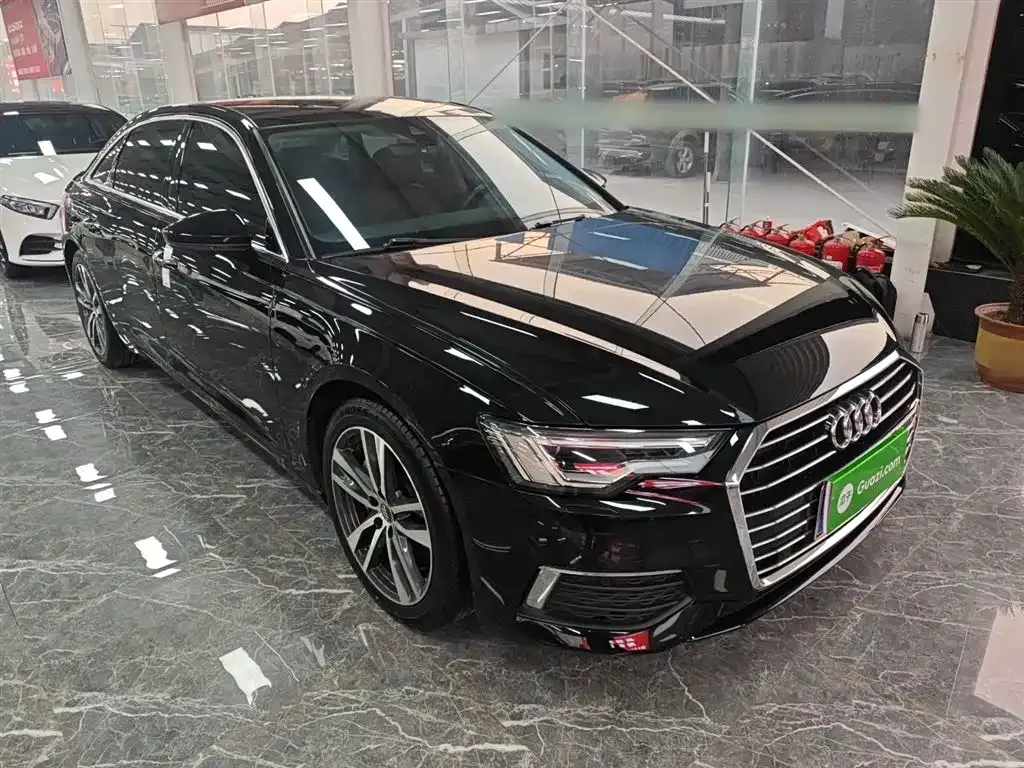 Audi A6L 2022 из CN, фото 9