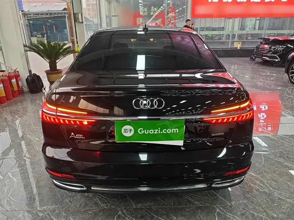 Audi A6L 2022 из CN, фото 6