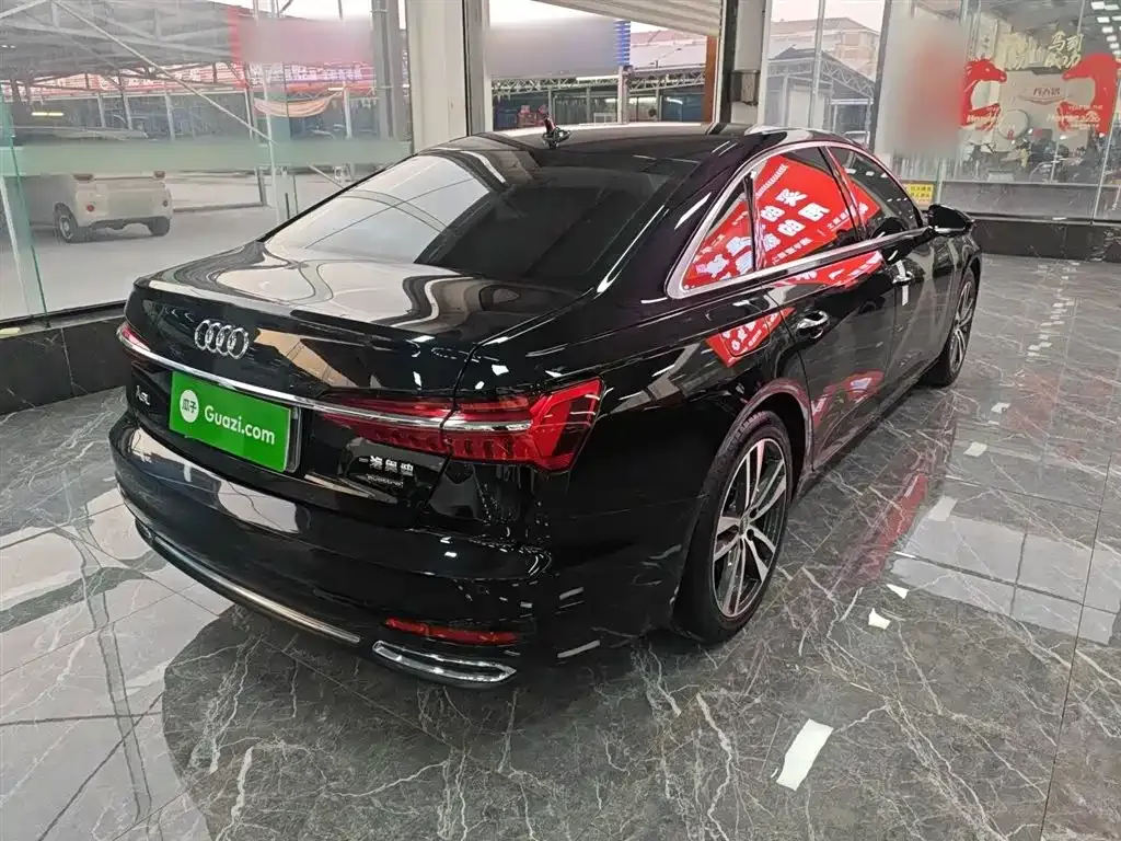 Audi A6L 2022 из CN, фото 10