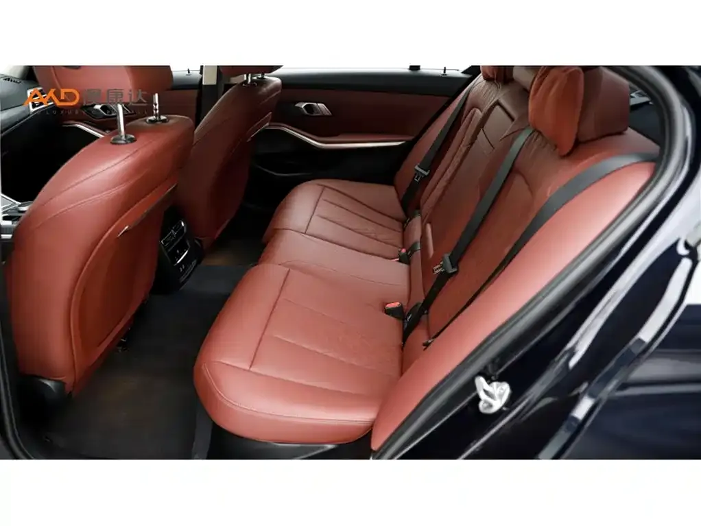BMW 3 Series 2025 из CN, фото 8