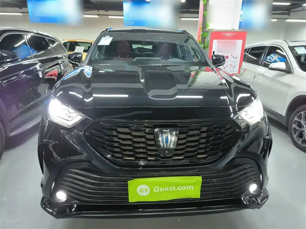 Toyota Crown Kluger 2021 из CN, фото 9