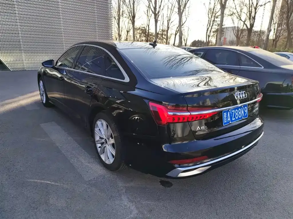 Audi A6L 2024 из CN, фото 5