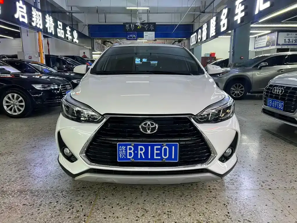 Toyota Yaris L 2023 из CN, фото 8