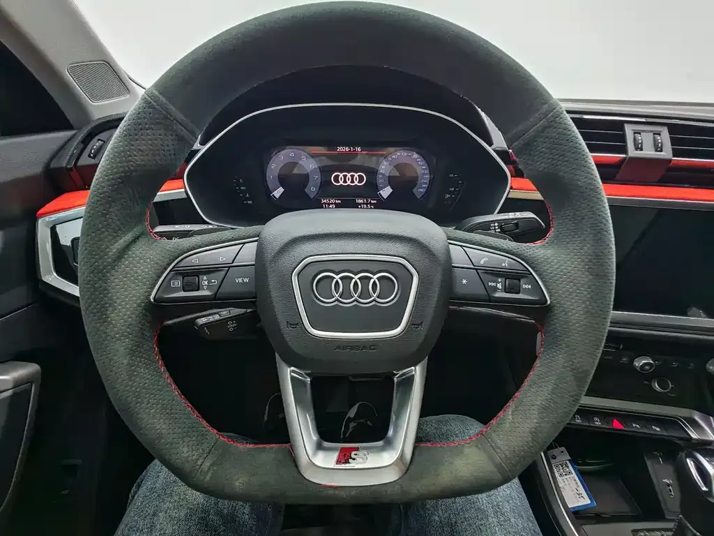 Audi Q3 2021 из CN, фото 4