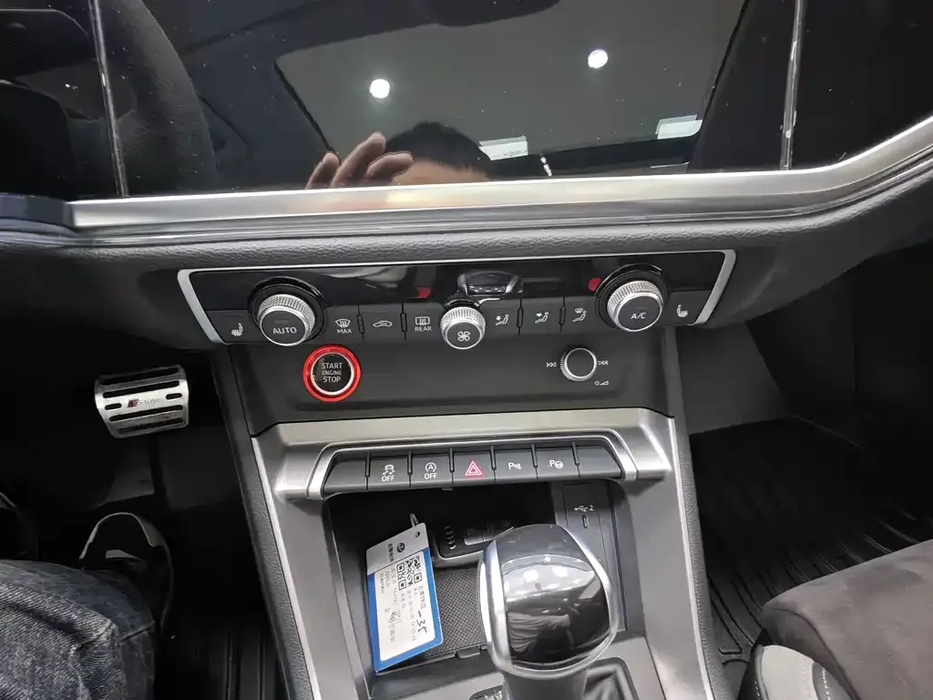 Audi Q3 2021 из CN, фото 10