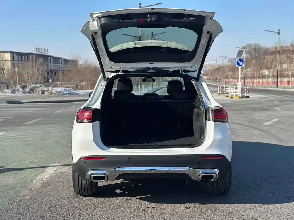 Mercedes-Benz GLA 2021 из CN, фото 3