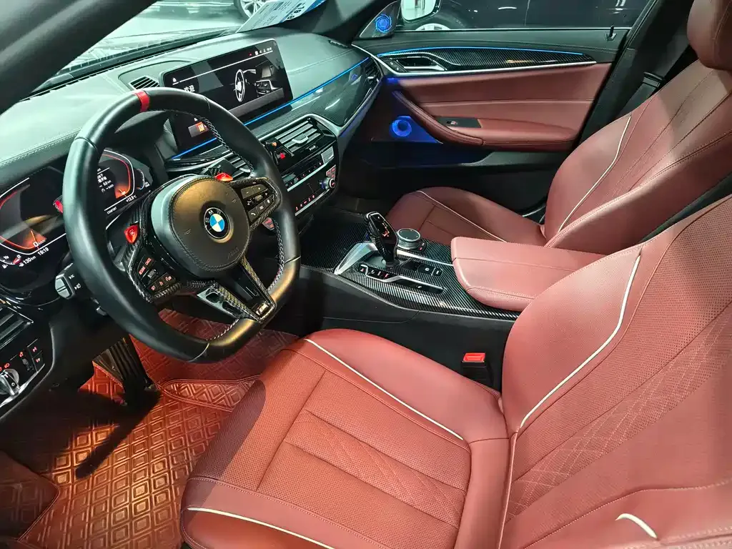 BMW 5 Series 2021 из CN, фото 7