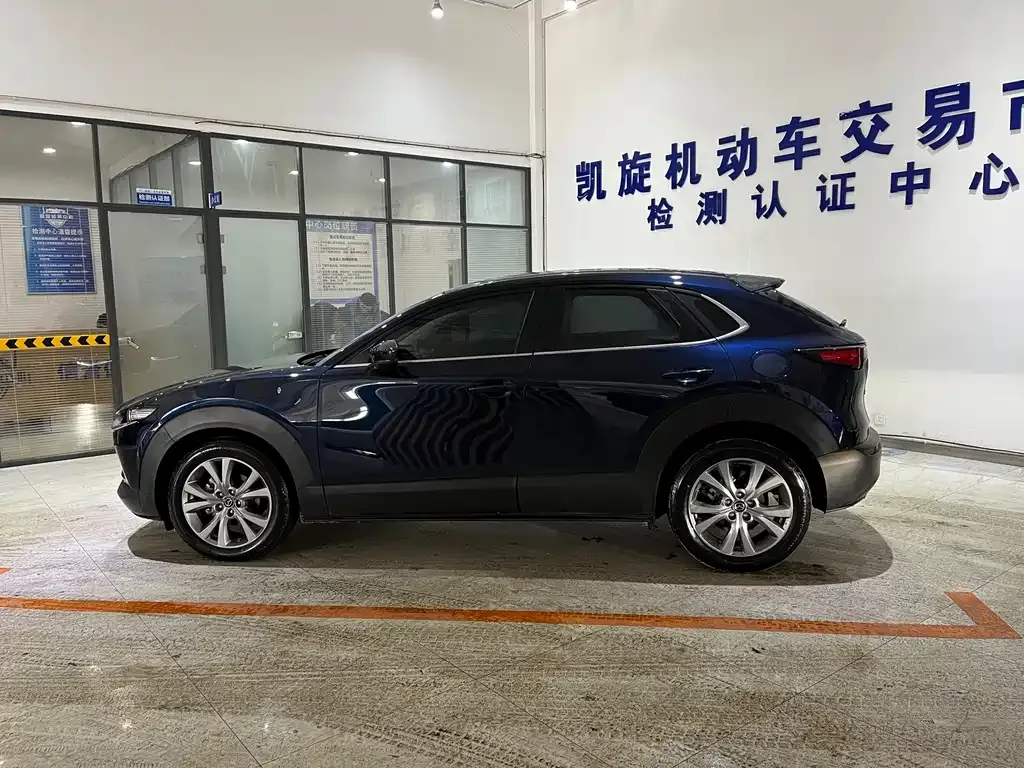 Mazda CX-30 2022 из CN, фото 9