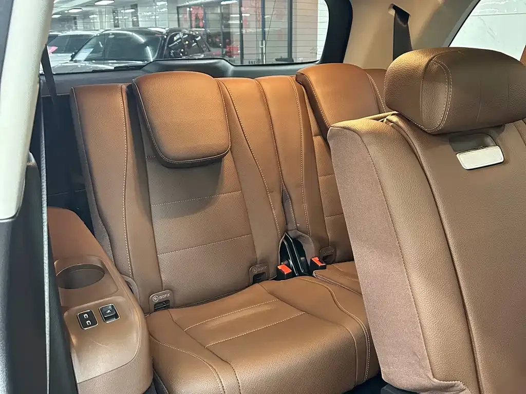 Mercedes-Benz GLS 2024 из CN, фото 9