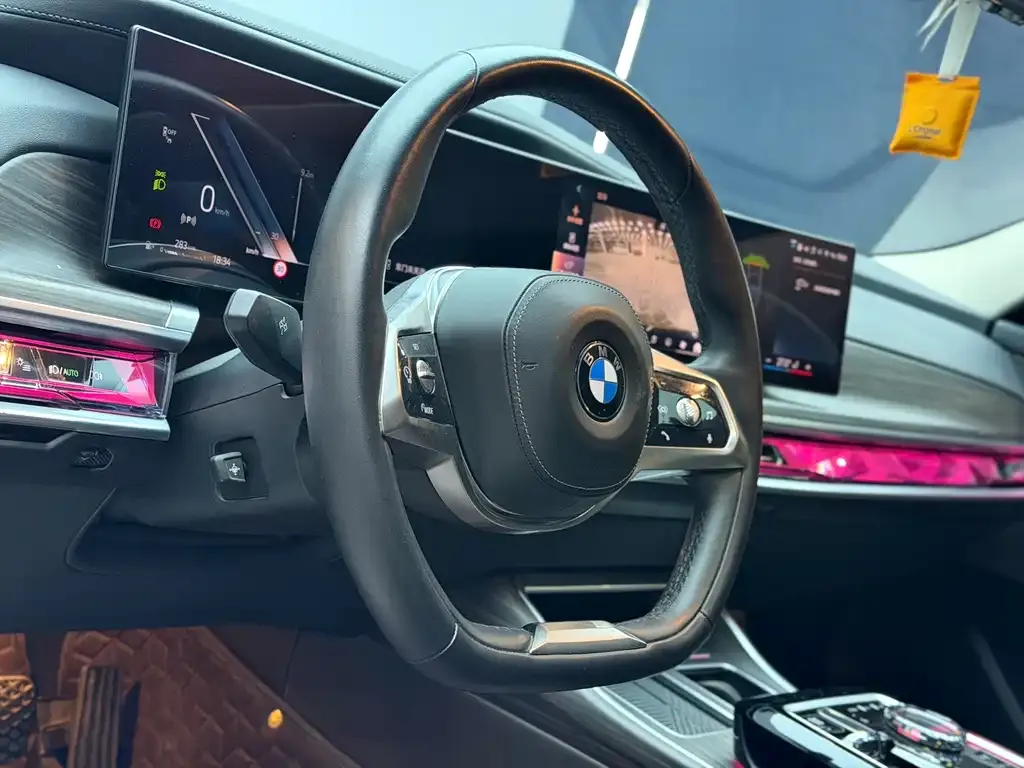 BMW 7 Series 2024 из CN, фото 5