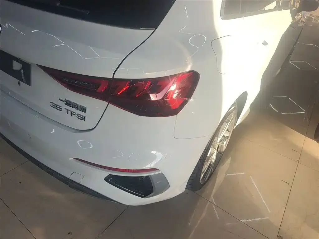 Audi A3 2021 из CN, фото 2