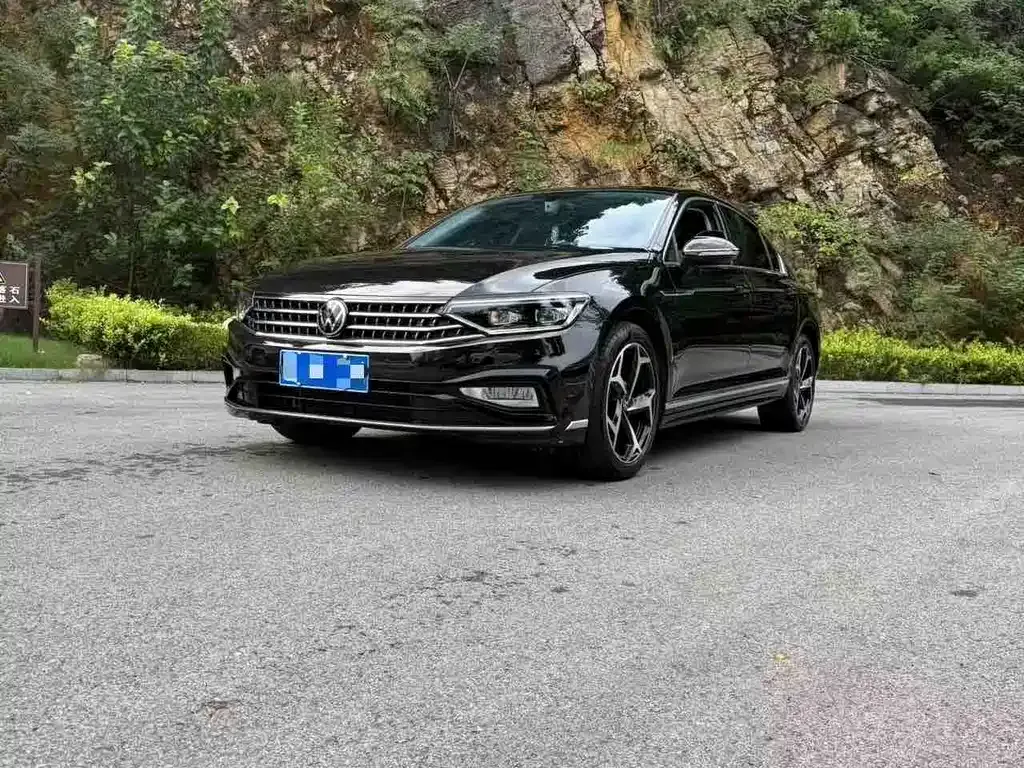 Volkswagen Magotan 2023 из CN, фото 1