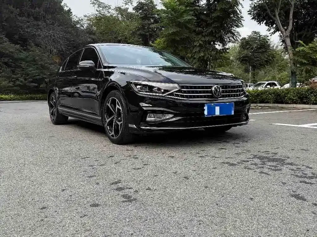 Volkswagen Magotan 2023 из CN, фото 9