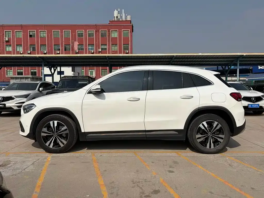 Mercedes-Benz GLA 2022 из CN, фото 4