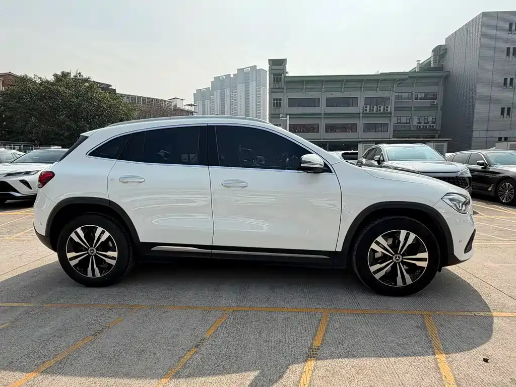 Mercedes-Benz GLA 2022 из CN, фото 10