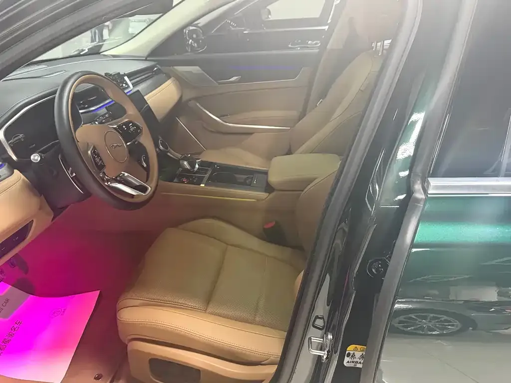 Jaguar XFL 2024 из CN, фото 3