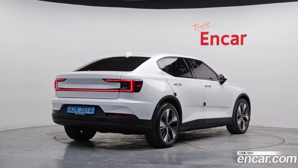 Polestar Polestar 2 2023 из KR, фото 2