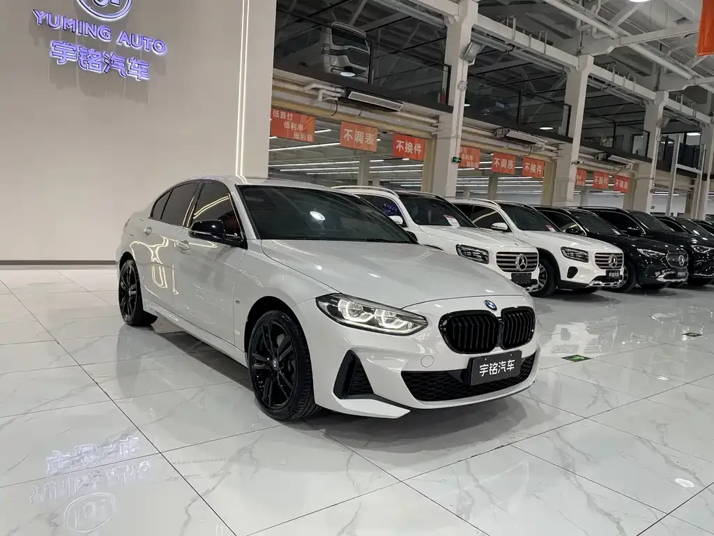 BMW 1 Series 2022 из CN, фото 8
