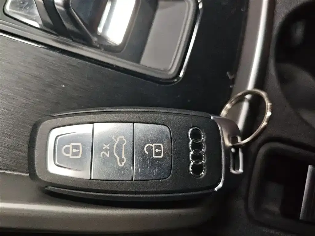 Audi A3 2022 из CN, фото 2