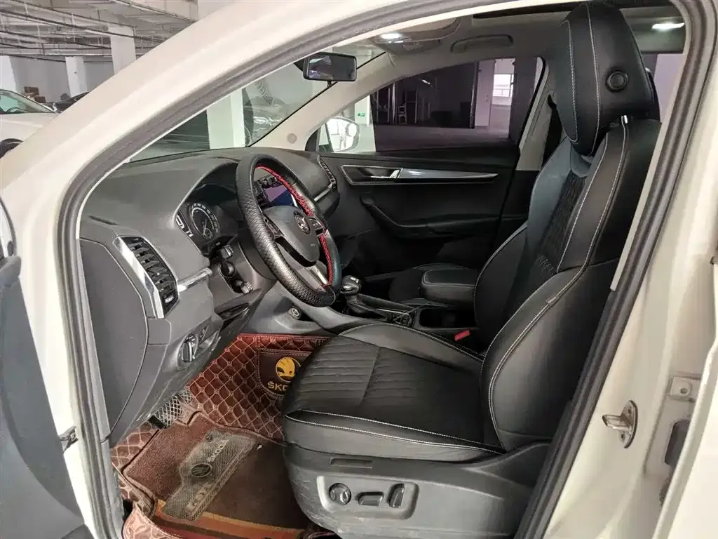 Skoda Karoq 2021 из CN, фото 9