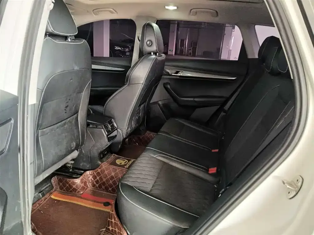 Skoda Karoq 2021 из CN, фото 7