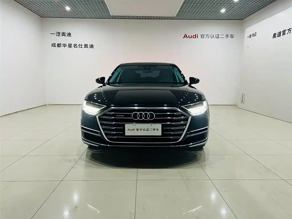 Audi A8 — фото 6