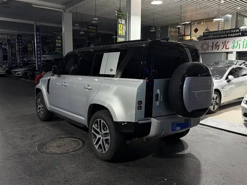 Land Rover Defender 2025 из CN, фото 6