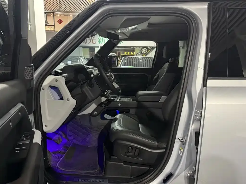 Land Rover Defender 2025 из CN, фото 4