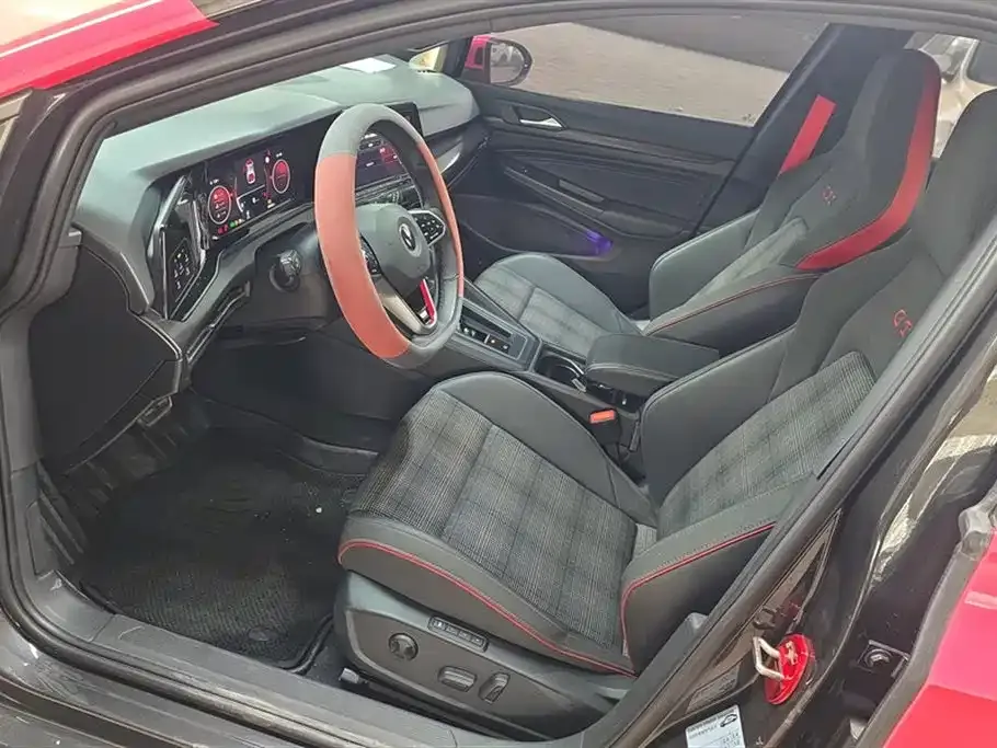 Volkswagen Golf GTI 2023 из CN, фото 9