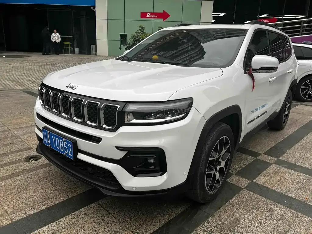 Jeep Grand Commander 2022 из CN, фото 1