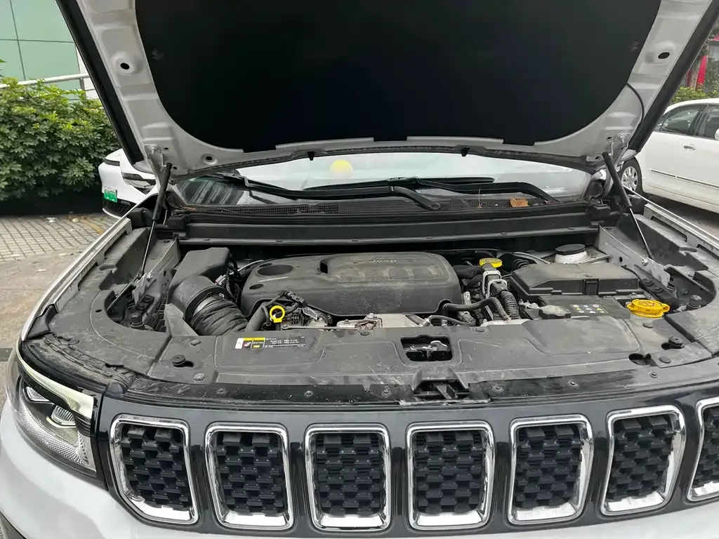 Jeep Grand Commander 2022 из CN, фото 7