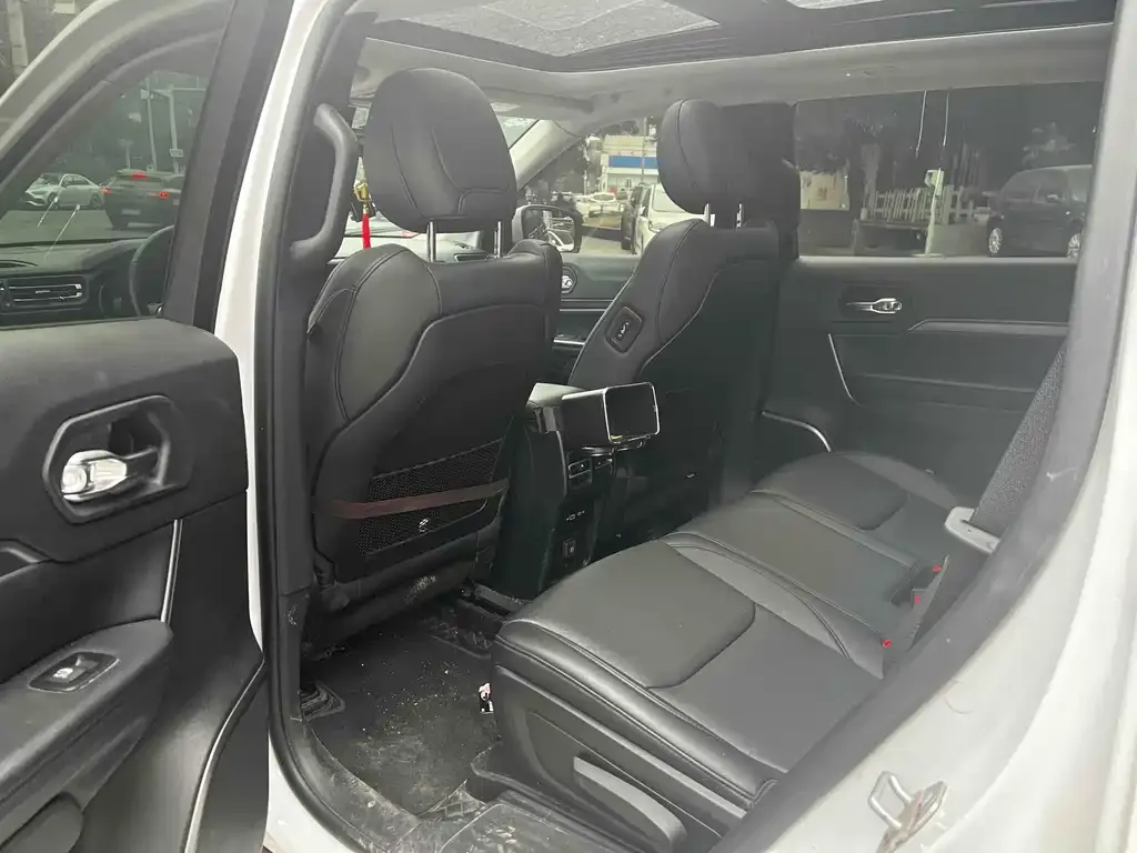 Jeep Grand Commander 2022 из CN, фото 5