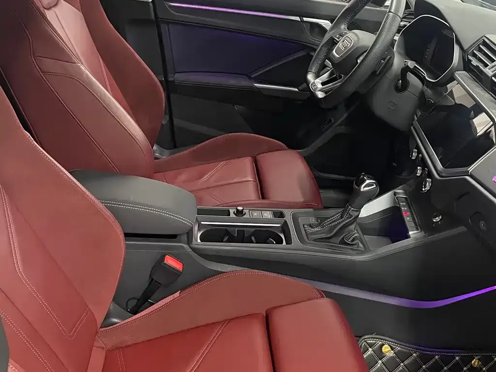 Audi Q3 Sportback 2021 из CN, фото 2