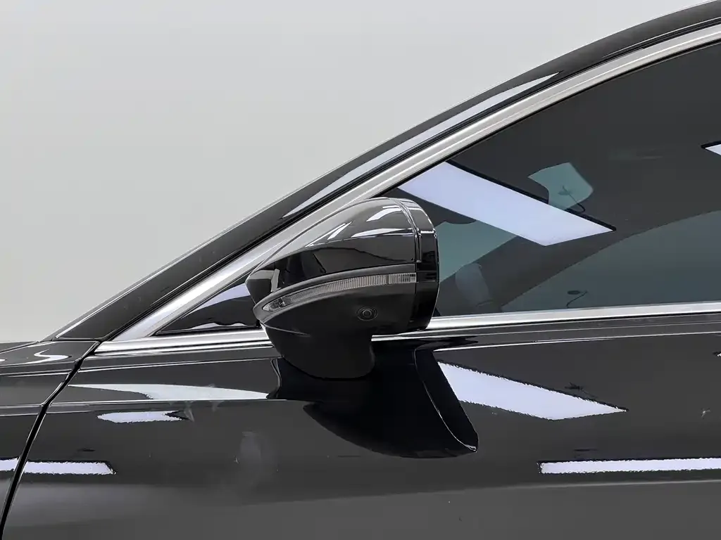 Audi A6L 2025 из CN, фото 3